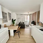 C003 Cosy A 200 M Du Palais Plein Centre Apartamento Cannes
